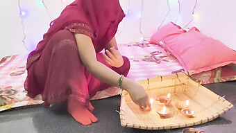 Close Up Of Indian Teen'S Seductive Encounter With Boyfriend On Diwali