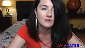 Amatør-Milf Estelas Store Bryster På Webcam