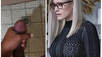 Blond Kráska Olivia Taylor-Dudley V Cfnm Scénáři S Velkým Displejem Velkých Koz