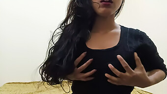 Indian Teen Fingers Herself And Shows Off Her Body