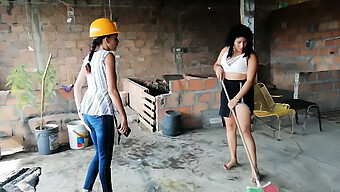 Ingeniero De La Construcción Se Entrega Al Sexo Duro Con Un Joven Compañero De Trabajo