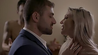 Velike Naravne Joške Milf Christie Stevens V Ujetem Varljivem Scenariju