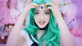 การแสดงคอสเพลย์ของ Sailor Neptune ที่มีเสน่ห์ของ Beckii Cruel